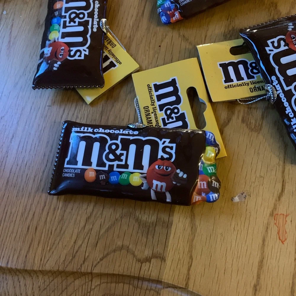 M&MS delicious m&m